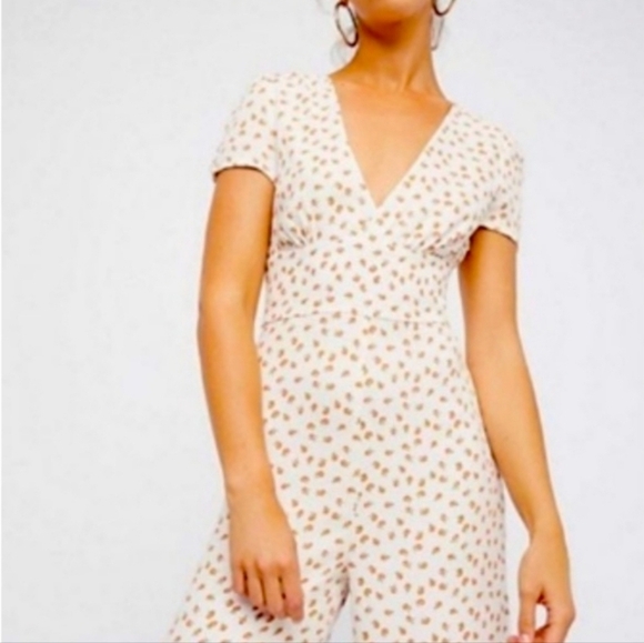 Free People Jumpsuit Printed Peaches Size 0 - Picture 2 of 4